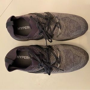 FootJoy mens 10.5 golf shoes. Worn once!